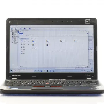 Lenovo ThinkPad Edge E330